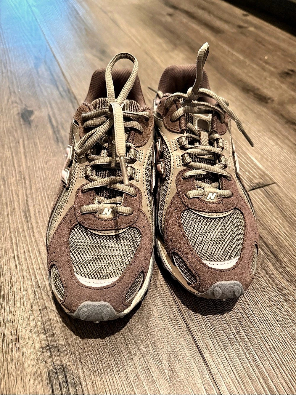 New Balance  New Balance 204L Women's Sneakers Brown & Pink US 7.5